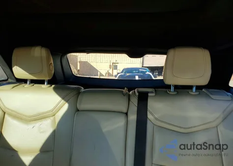 2017 Cadillac Xt5 Luxury z USA, uszkodzony, nr VIN 1GYKNBRS3HZ239828